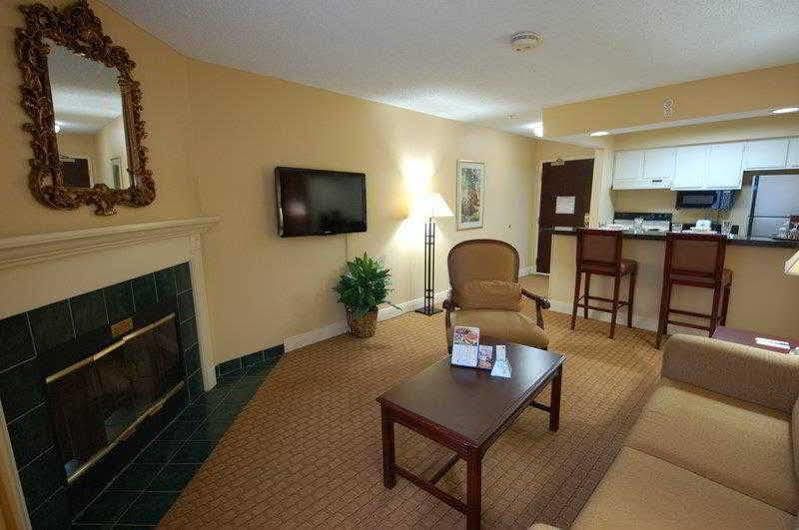 באטון רוז' Best Western Richmond Suites H מראה חיצוני תמונה
